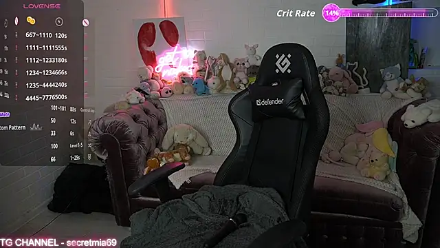 Snapshot of SecretDesireMe chatting on September 30, 2025, 9:10 pm SecretDesireMe online show from September 30, 2025, 9:10 pm