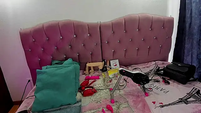 neeko princes online show from October 22, 2025, 12:04 pm