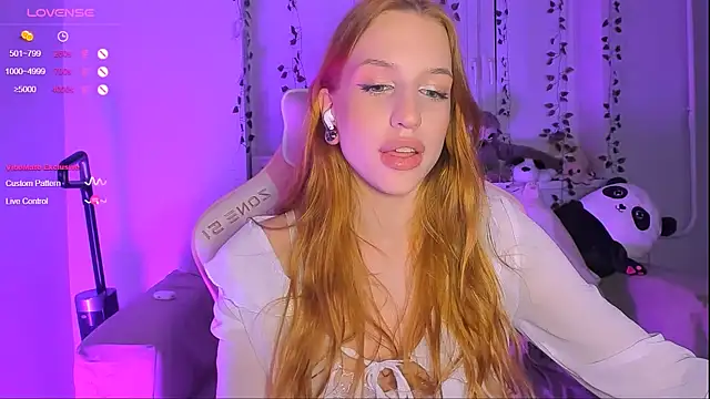 Anice  online show from November 30, 2025, 11:16 pm