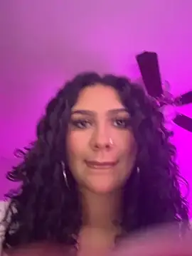 Snapshot of Lickplayofficial chatting on September 17, 2025, 4:14 am Lickplayofficial online show from September 17, 2025, 4:14 am