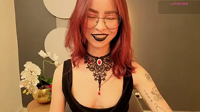 Snapshot of rosse_98_ chatting on December 17, 2025, 2:22 pm rosse 98 online show from December 17, 2025, 2:22 pm