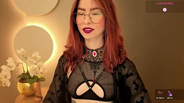 Snapshot of rosse_98_ chatting on January 7, 2026, 12:43 pm rosse 98 online show from January 7, 2026, 12:43 pm