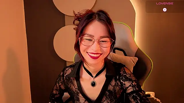 rosse 98  online show from May 11, 2026, 3:07 pm