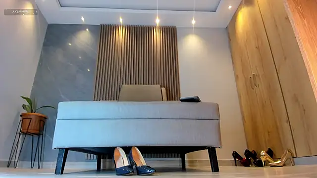 Snapshot of Katherinlevinee1 chatting on February 22, 2025, 10:31 pm Katherinlevinee1 online show from February 22, 2025, 10:31 pm