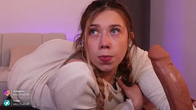 Snapshot of lilith_gray9 chatting on January 13, 2026, 5:11 am lilith gray9 online show from January 13, 2026, 5:11 am