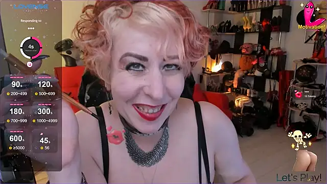 Snapshot of GinaMiracle chatting on November 7, 2025, 11:30 pm GinaMiracle online show from November 7, 2025, 11:30 pm