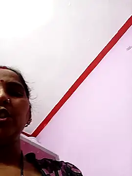 reemacouple007 online show from February 16, 2026, 4:44 am