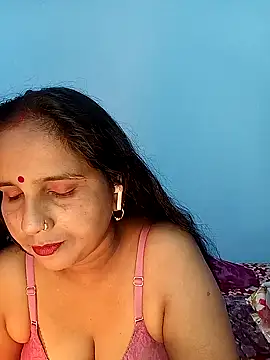 reemacouple007 online show from November 15, 2025, 7:40 pm