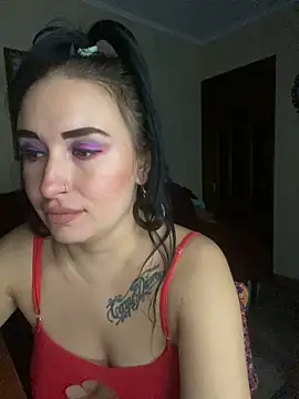 Snapshot of Roxana_Bell chatting on February 6, 2026, 6:59 pm Roxana Bell online show from February 6, 2026, 6:59 pm