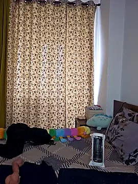 Snapshot of Blossam_07 chatting on February 20, 2026, 9:55 am Blossam 07 online show from February 20, 2026, 9:55 am