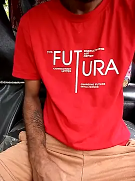 DulajThushara2468 online show from January 6, 2026, 3:10 am