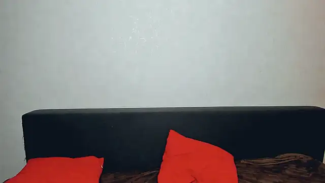 LayaFlow online show from November 13, 2025, 7:56 am