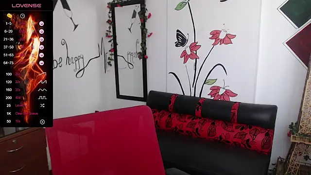 Snapshot of Roxanne_Ssummers chatting on January 15, 2025, 5:05 pm Roxanne Ssummers online show from January 15, 2025, 5:05 pm