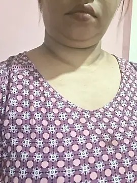 Ravina patil1 online show from March 24, 2026, 7:03 pm