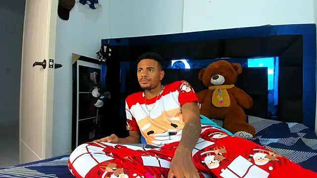 Snapshot of TysonWalkers chatting on November 20, 2025, 10:52 pm TysonWalkers online show from November 20, 2025, 10:52 pm