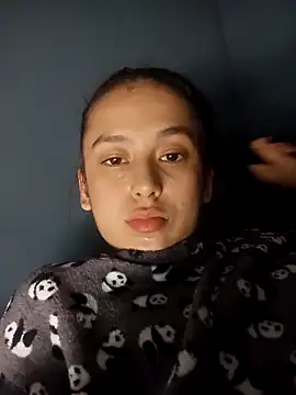 ValeryBaker  online show from October 9, 2025, 9:37 pm