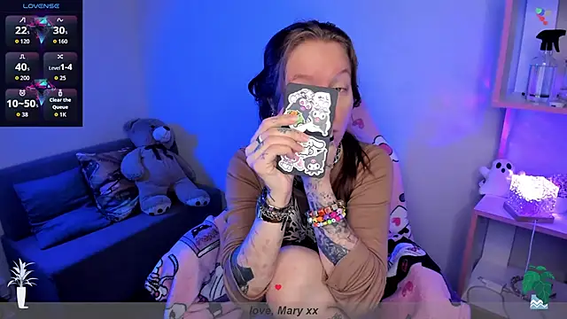 Mary Xextra online show from November 18, 2025, 1:21 am