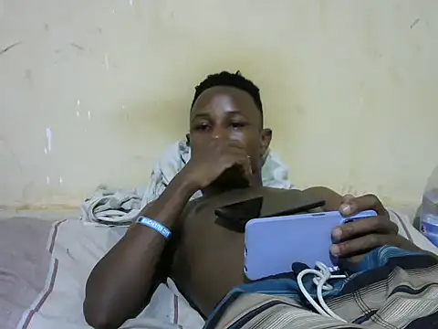 Snapshot of swthairydic chatting on November 1, 2025, 4:23 pm swthairydic online show from November 1, 2025, 4:23 pm