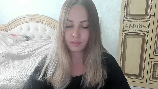 Snapshot of Mia_shy1 chatting on October 26, 2025, 10:04 am Mia shy1 online show from October 26, 2025, 10:04 am