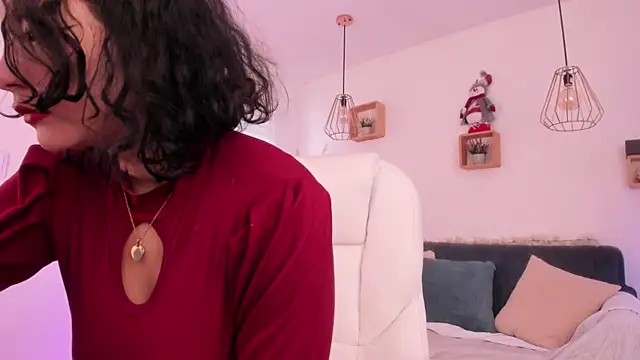 Snapshot of Moony_14 chatting on December 15, 2025, 1:17 pm Moony 14 online show from December 15, 2025, 1:17 pm