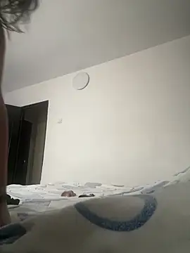 MikyVesela online show from February 17, 2026, 8:33 am