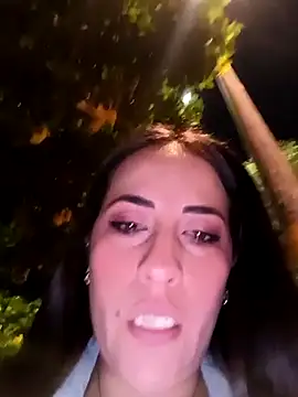 Snapshot of Lena-32 chatting on February 15, 2026, 1:17 am Lena-32 online show from February 15, 2026, 1:17 am