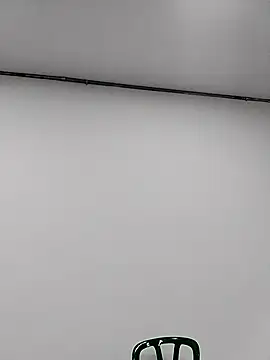 Snapshot of moro28vergon chatting on February 15, 2026, 5:41 am moro28vergon online show from February 15, 2026, 5:41 am