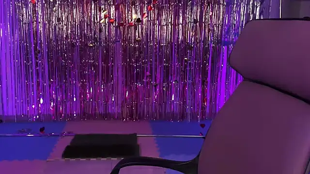 sugar vivien online show from March 19, 2025, 12:23 pm