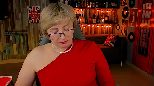 sugar vivien online show from March 8, 2025, 7:20 pm