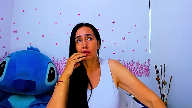 HorniestMilf online show from July 13, 2026, 9:25 pm