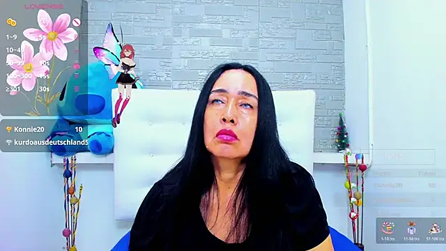 HorniestMilf online show from November 5, 2025, 11:19 pm