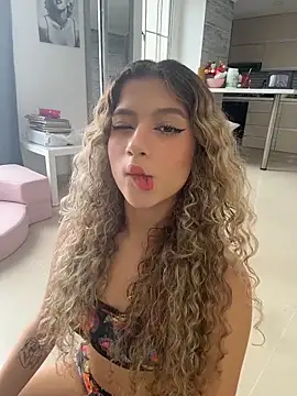 Snapshot of Melina-Smith chatting on February 1, 2026, 6:06 pm Melina-Smith online show from February 1, 2026, 6:06 pm