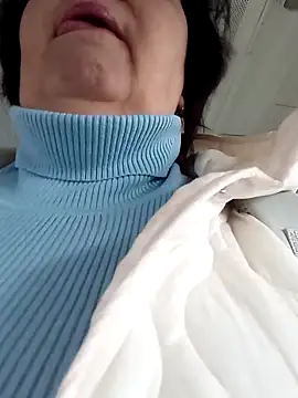 FantasyMichelle online show from April 6, 2026, 7:20 am