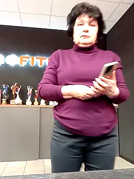 FantasyMichelle online show from April 16, 2026, 7:47 pm