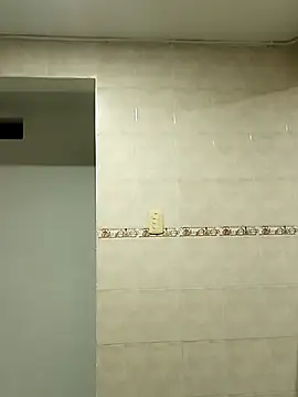 Snapshot of MelannyBell chatting on March 2, 2025, 12:20 am MelannyBell online show from March 2, 2025, 12:20 am