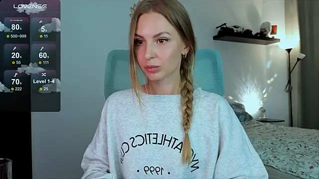 Snapshot of Sp1cyme chatting on October 28, 2025, 12:04 pm Sp1cyme online show from October 28, 2025, 12:04 pm