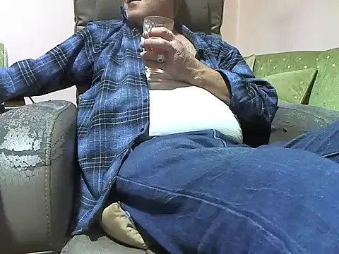 zormen355 online show from April 17, 2026, 8:00 pm