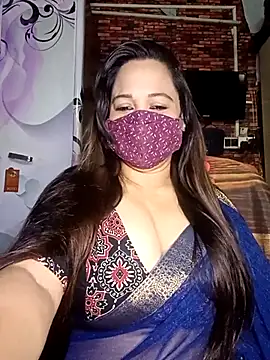 Snapshot of albelasummi702 chatting on November 9, 2025, 1:42 am albelasummi702 online show from November 9, 2025, 1:42 am