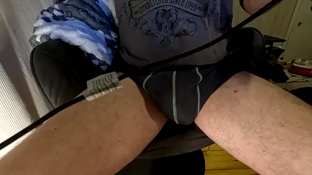 T0Yforeskin online show from October 17, 2025, 10:22 pm