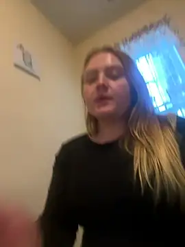 Snapshot of PhatAssBlond chatting on March 19, 2025, 11:14 pm PhatAssBlond online show from March 19, 2025, 11:14 pm