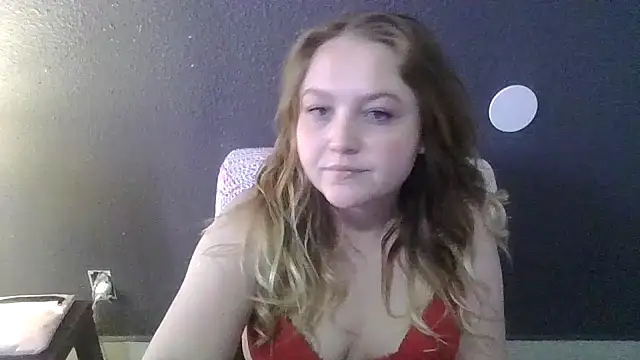 Snapshot of PhatAssBlond chatting on March 1, 2025, 6:43 pm PhatAssBlond online show from March 1, 2025, 6:43 pm