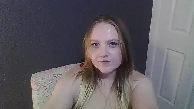 Snapshot of PhatAssBlond chatting on March 1, 2025, 6:13 am PhatAssBlond online show from March 1, 2025, 6:13 am