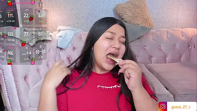 Snapshot of grace77__ chatting on December 15, 2025, 12:55 pm grace77 online show from December 15, 2025, 12:55 pm