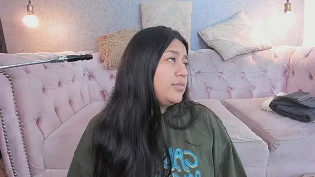 Snapshot of grace77__ chatting on November 13, 2025, 9:57 am grace77 online show from November 13, 2025, 9:57 am