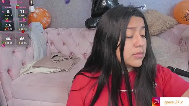 Snapshot of grace77__ chatting on November 5, 2025, 11:57 am grace77 online show from November 5, 2025, 11:57 am