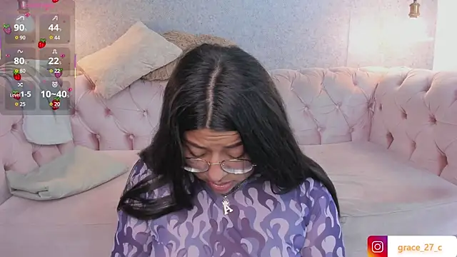 Snapshot of grace77__ chatting on October 30, 2025, 11:41 am grace77 online show from October 30, 2025, 11:41 am