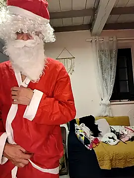 Snapshot of Jade_Emeraud chatting on December 11, 2024, 11:32 pm Jade Emeraud online show from December 11, 2024, 11:32 pm