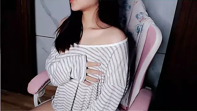 phuong-anh1709 online show from September 10, 2025, 7:57 pm