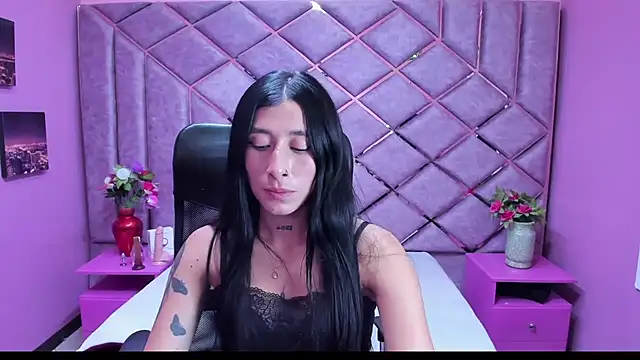 Snapshot of Nairobi_Skinny_ chatting on September 18, 2025, 3:20 am Nairobi Skinny  online show from September 18, 2025, 3:20 am