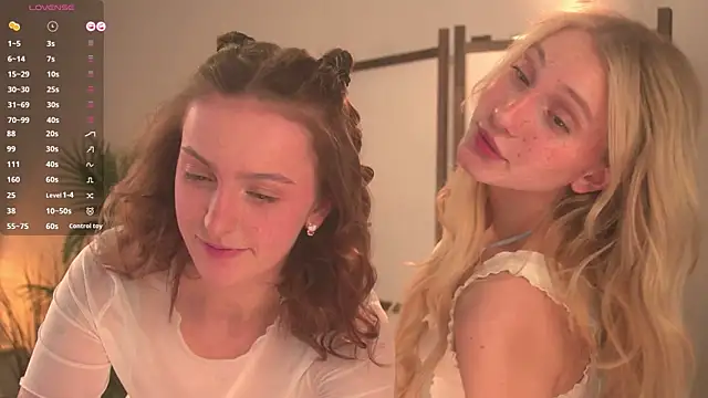 Snapshot of c_shark chatting on October 3, 2025, 9:49 pm c shark online show from October 3, 2025, 9:49 pm